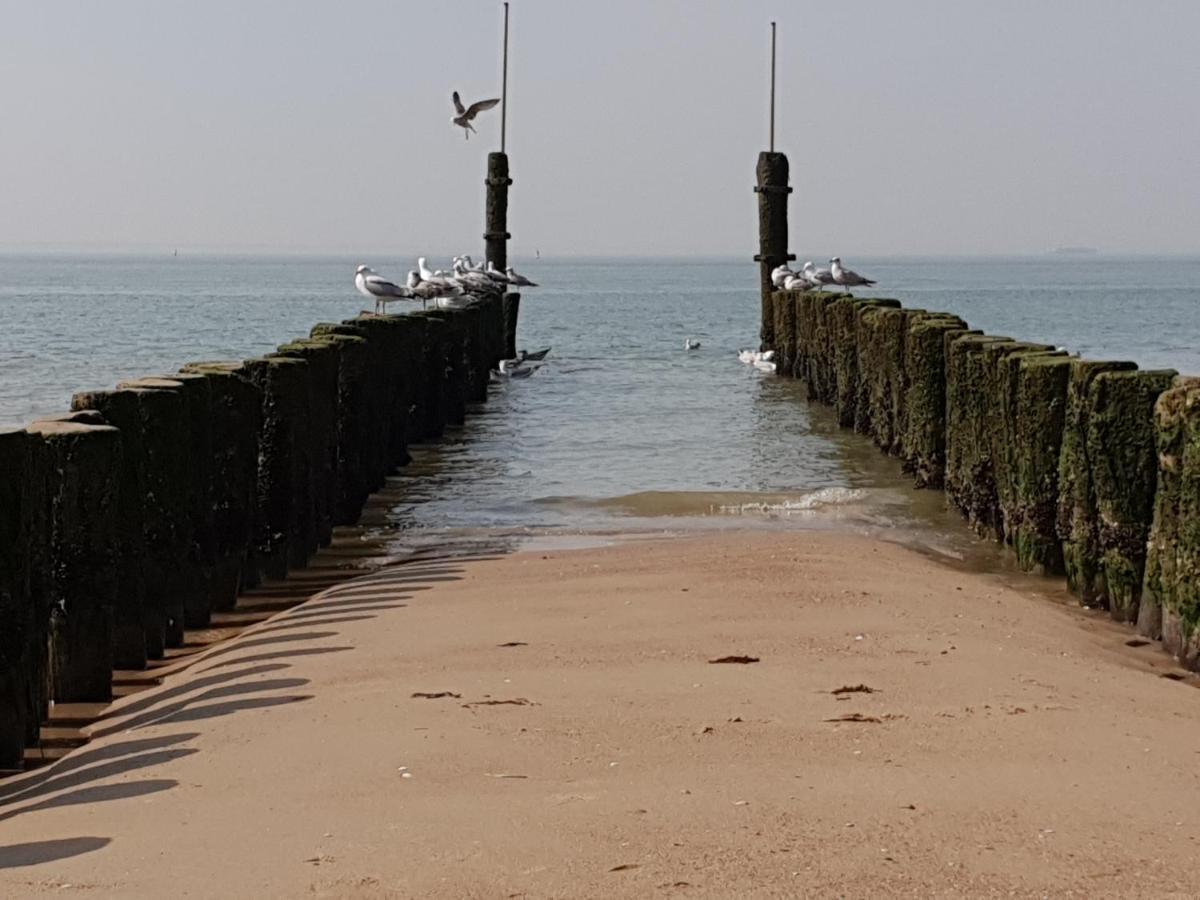 Bellamy, Direct Aan Zee En Centrum Vlissingen