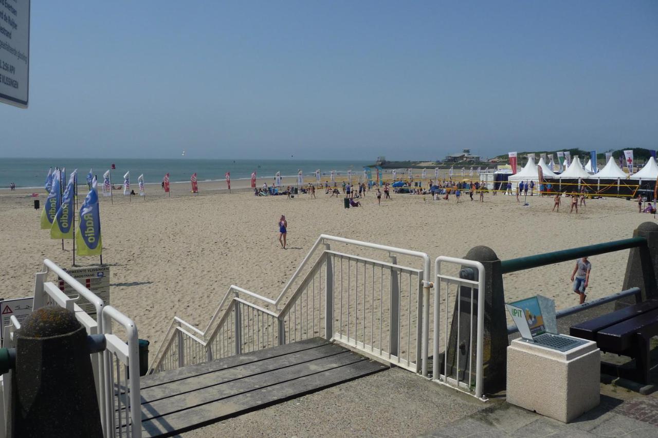 Bellamy, Direct Aan Zee En Centrum Appartement *