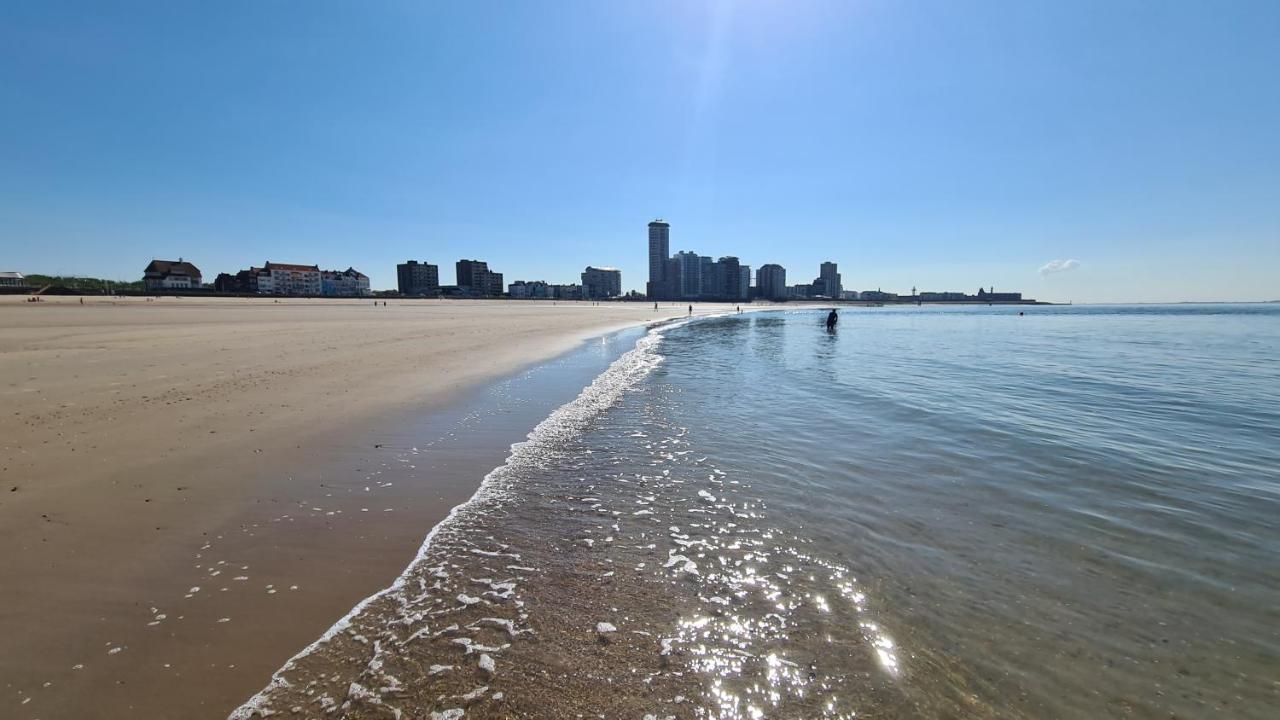 Bellamy, Direct Aan Zee En Centrum Appartement *